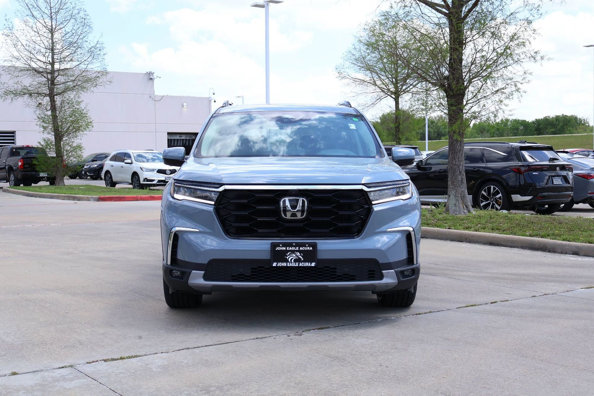 Used 2024 Honda Pilot Elite image 6