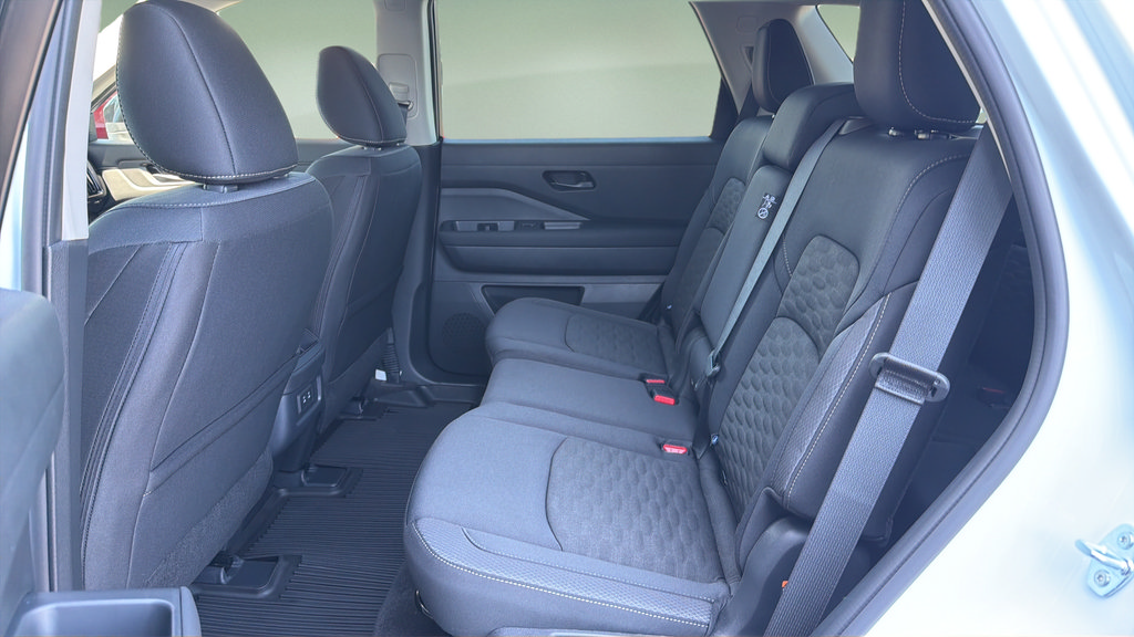 New 2026 Nissan Pathfinder SV AWD/4WD image 20