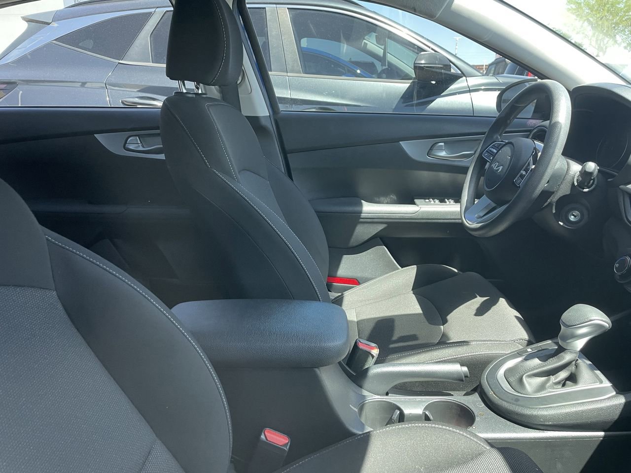 Certified 2022 Kia Forte LXS w/ LXS Technology Package FWD image 12