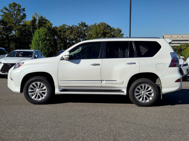 Used 2019 Lexus GX 460 Premium w/ Premium Package AWD/4WD image 2