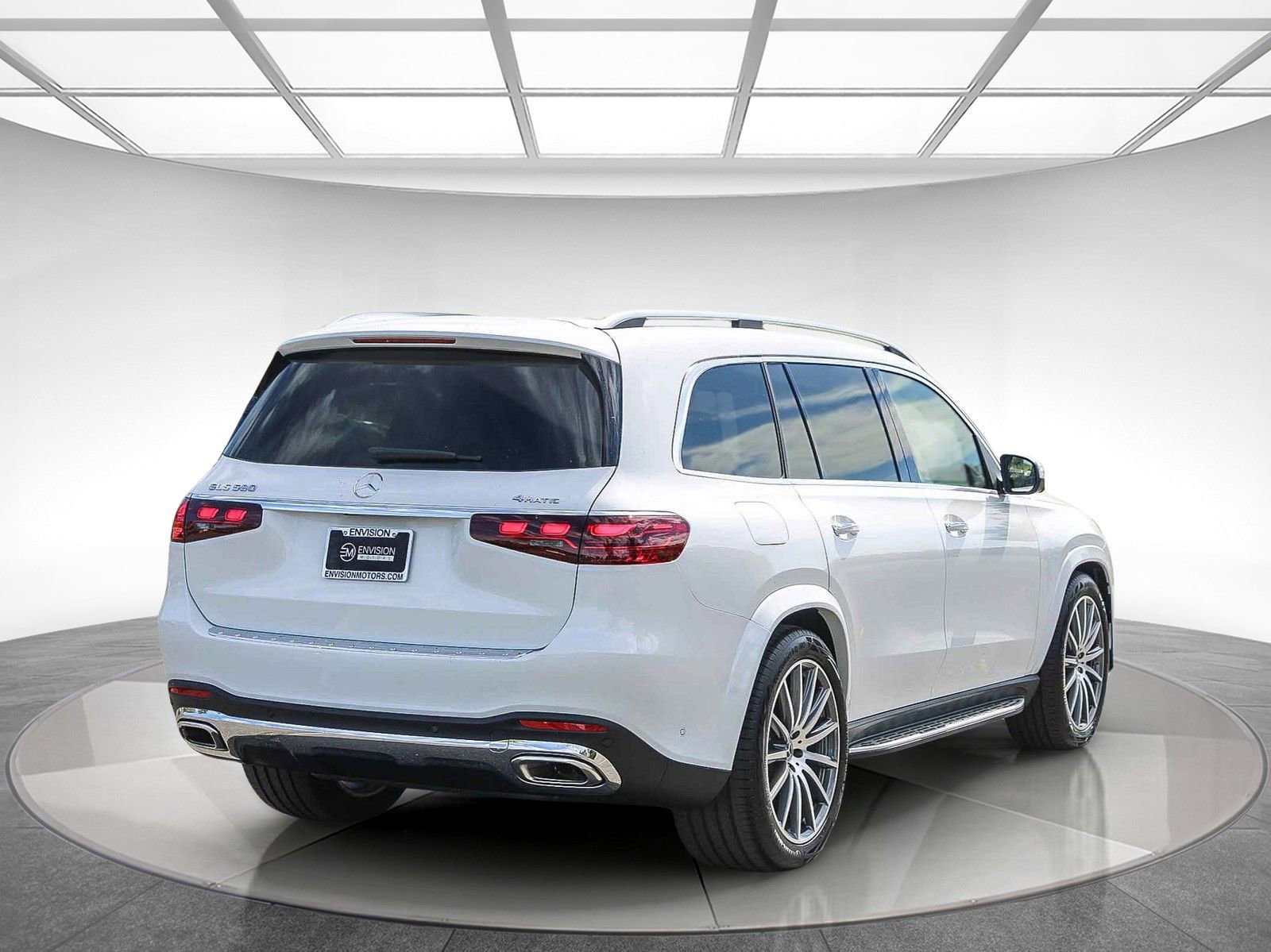 New 2026 Mercedes-Benz GLS 580 4MATIC image 4