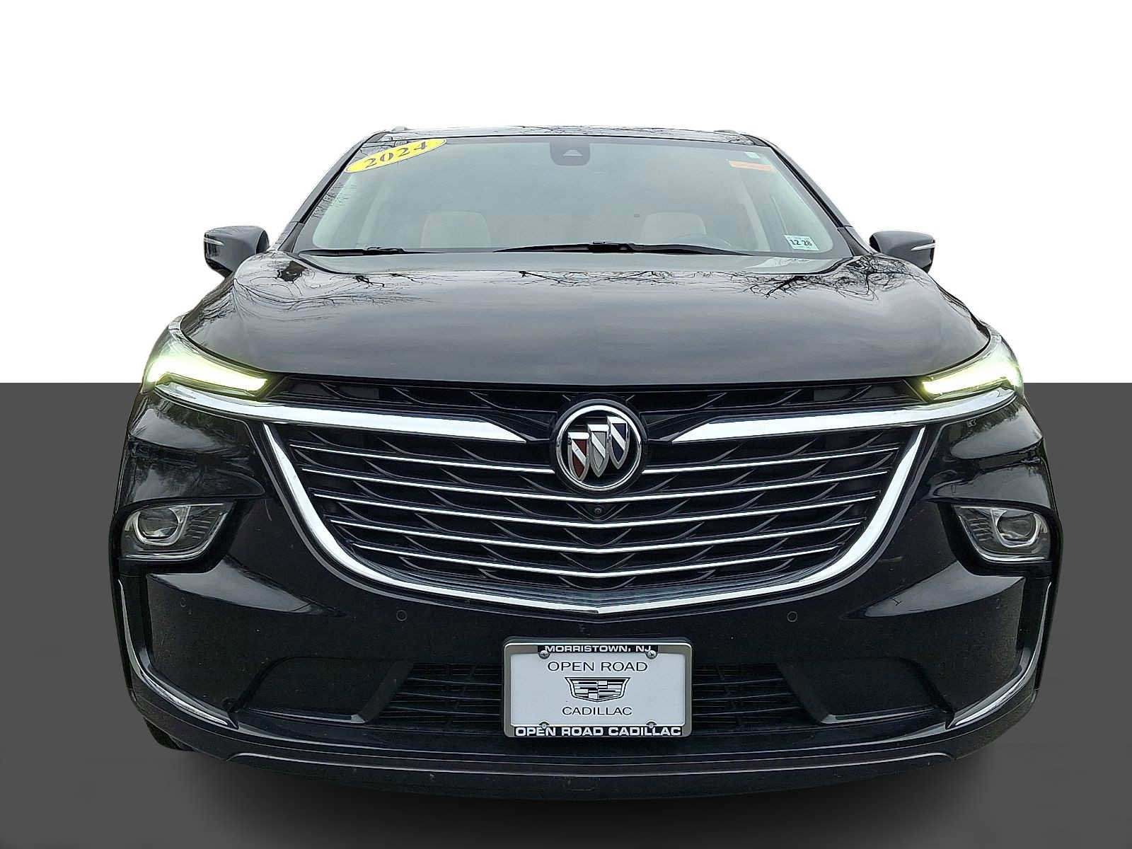 Used 2024 Buick Enclave Essence w/ Experience Buick Package image 2