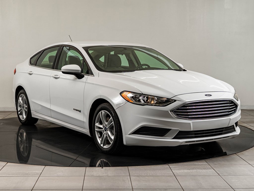 Used 2018 Ford Fusion SE image 12