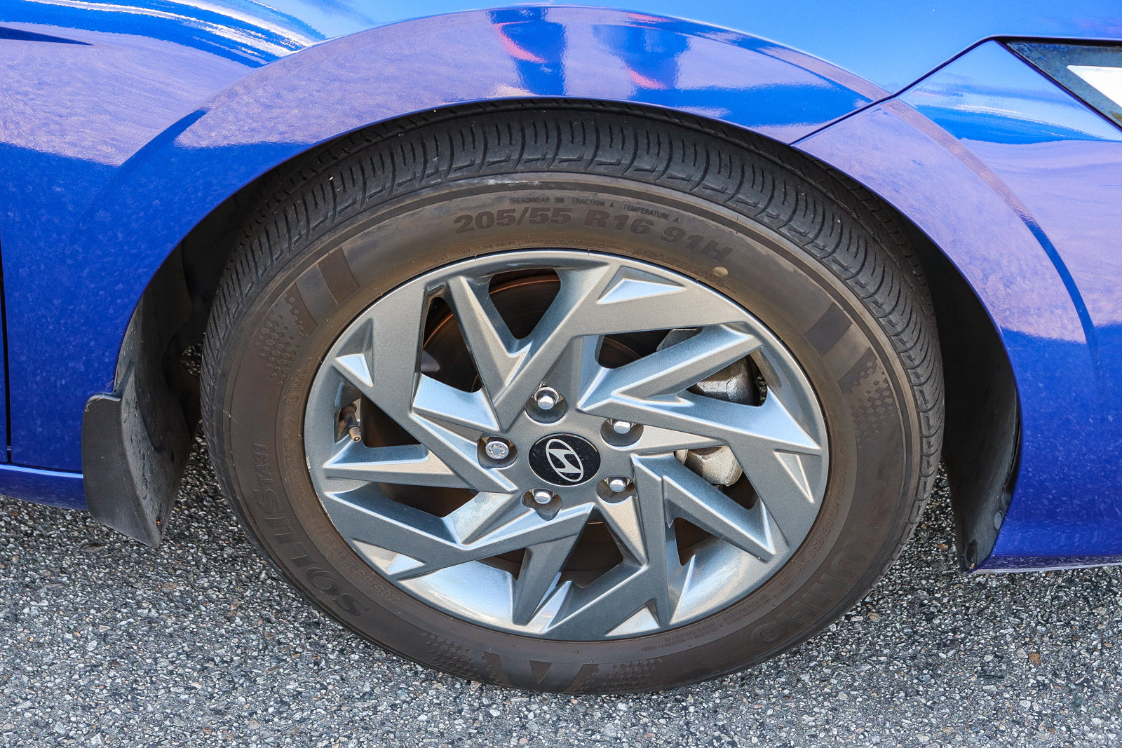 Used 2024 Hyundai Elantra SEL FWD image 7
