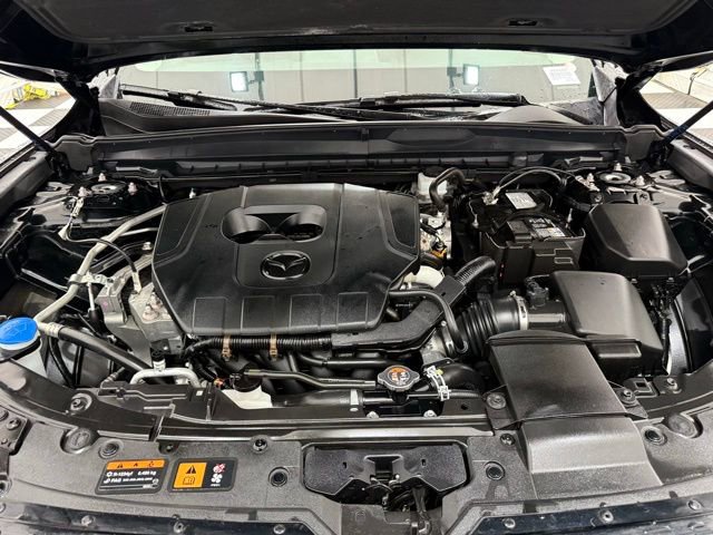 Used 2025 MAZDA CX-50 AWD 2.5 S w/ Preferred Package image 11