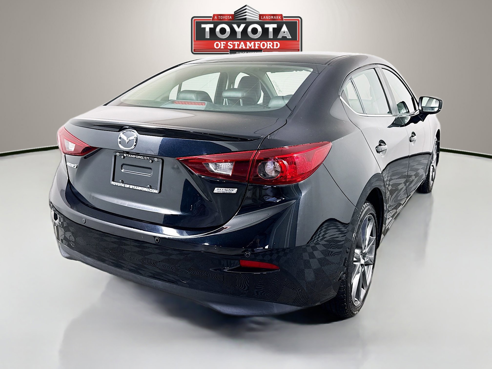 Used 2018 MAZDA MAZDA3 Touring FWD image 7