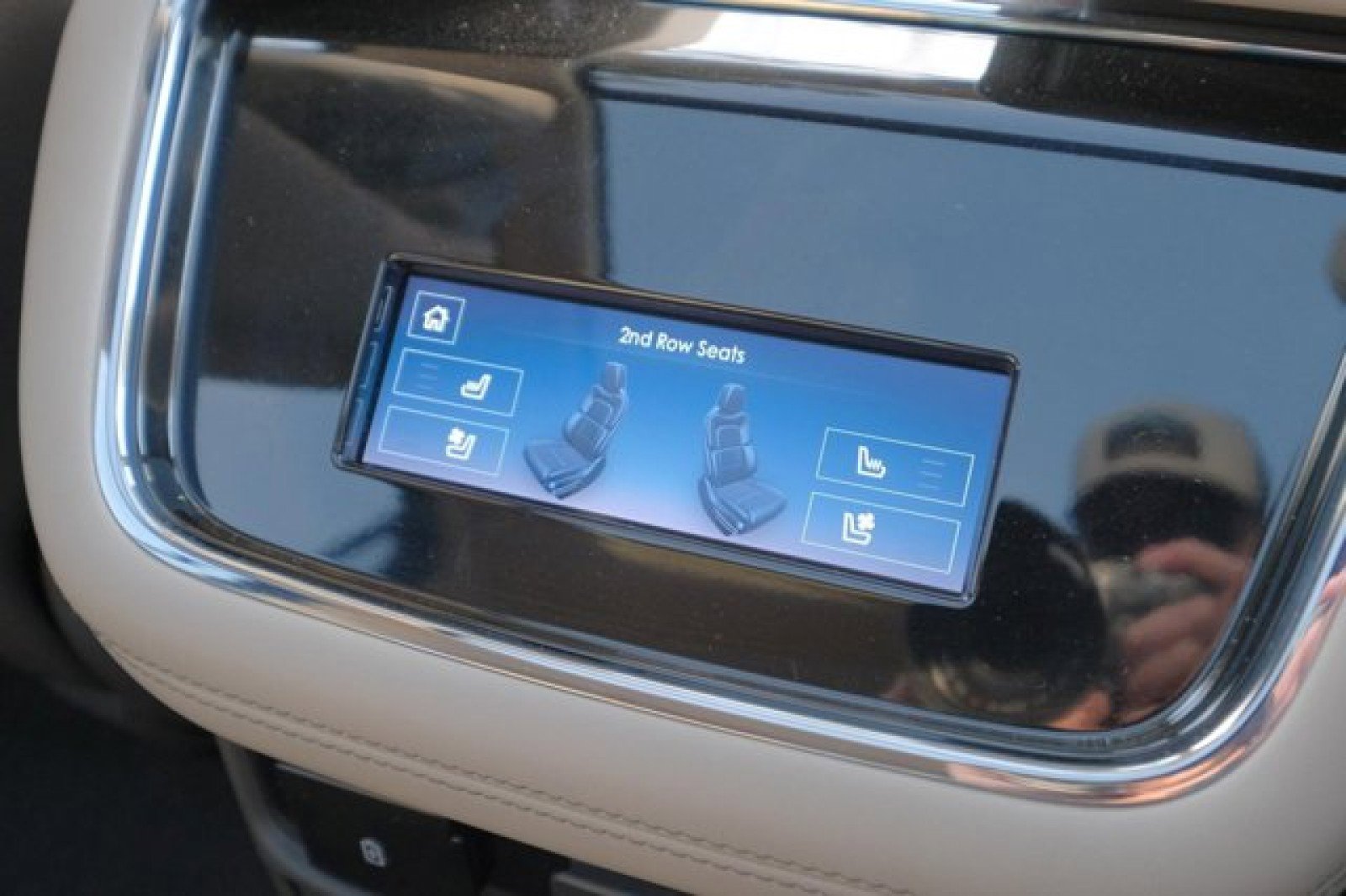 Used 2024 Lincoln Navigator Reserve image 18