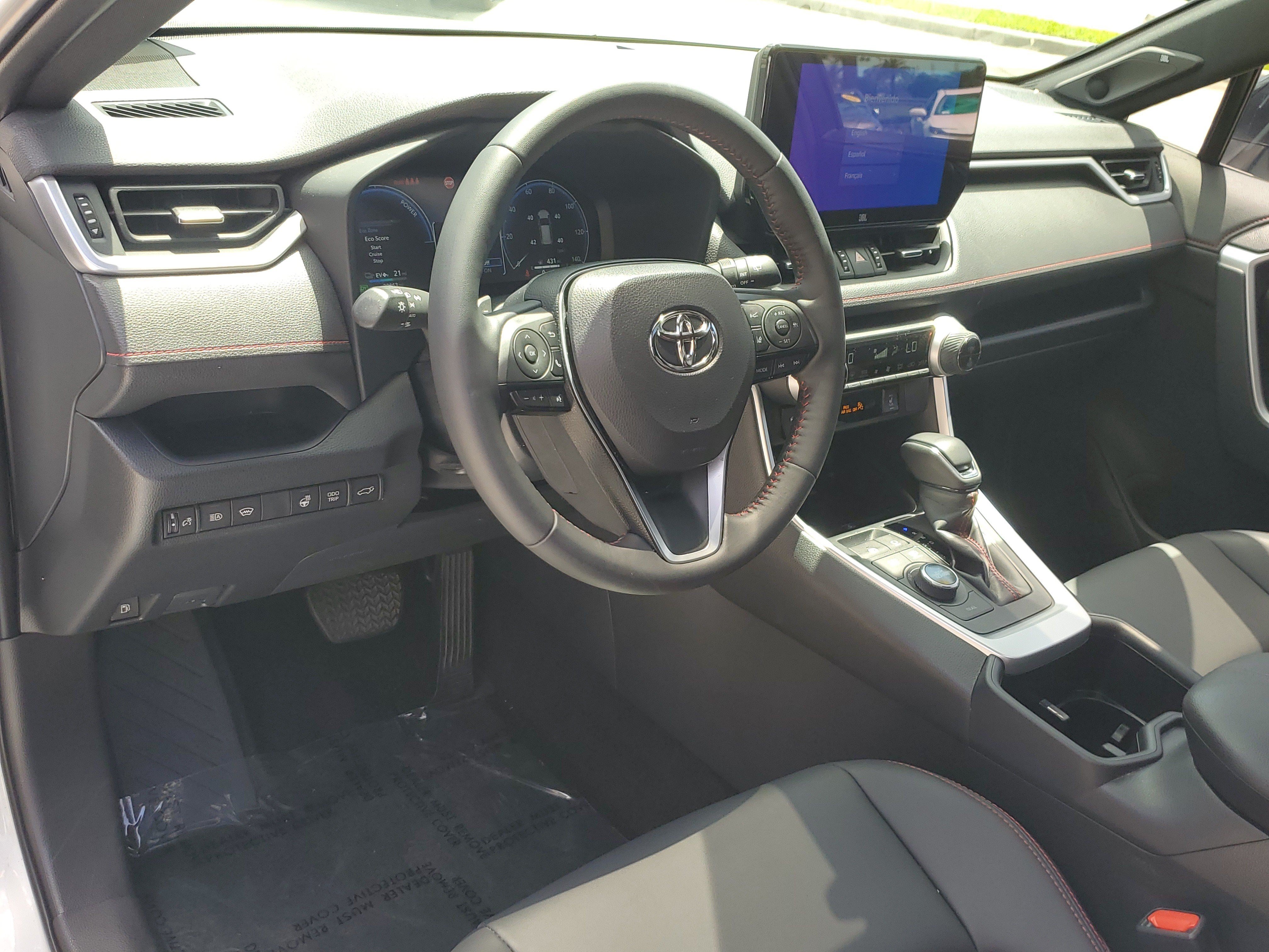Used 2024 Toyota RAV4 XSE w/ Weather Package AWD/4WD image 21