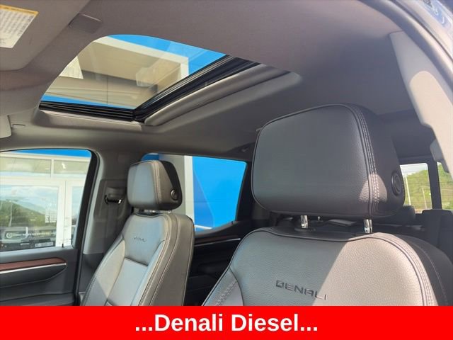 Used 2024 GMC Sierra 1500 Denali w/ Technology Package AWD/4WD image 5