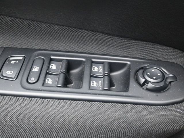 Used 2019 Jeep Renegade Sport image 15