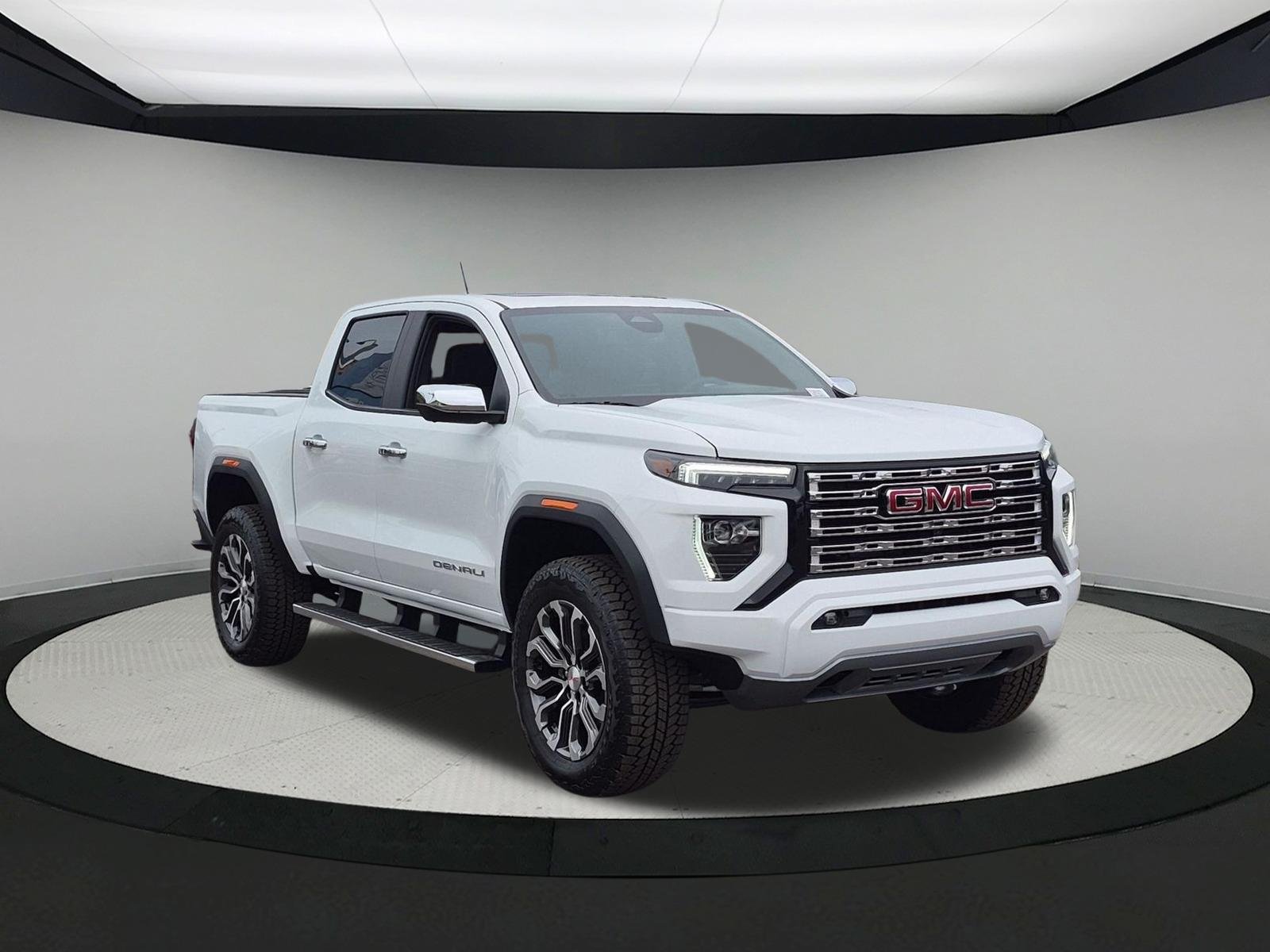 New 2026 GMC Canyon Denali AWD/4WD image 7