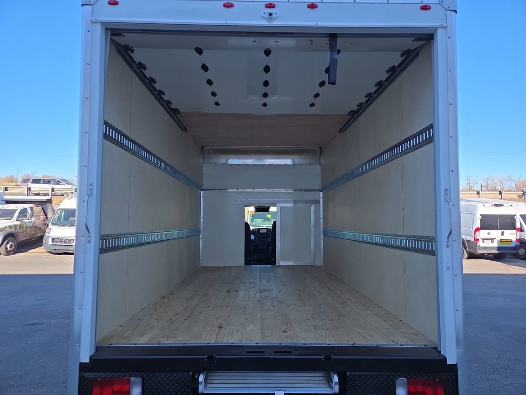 New 2026 RAM ProMaster 3500 w/ Convenience Group image 17