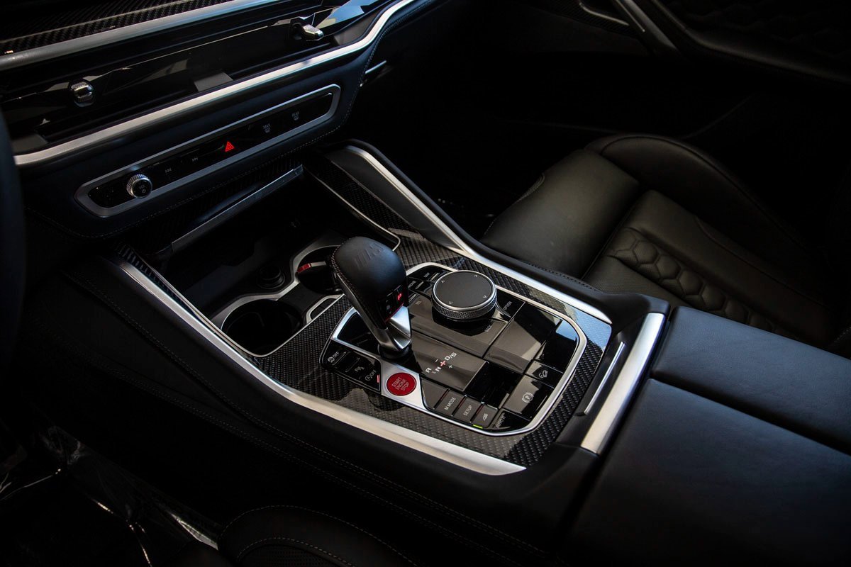 Certified 2025 BMW X6 M Competition w/ Executive Package image 21