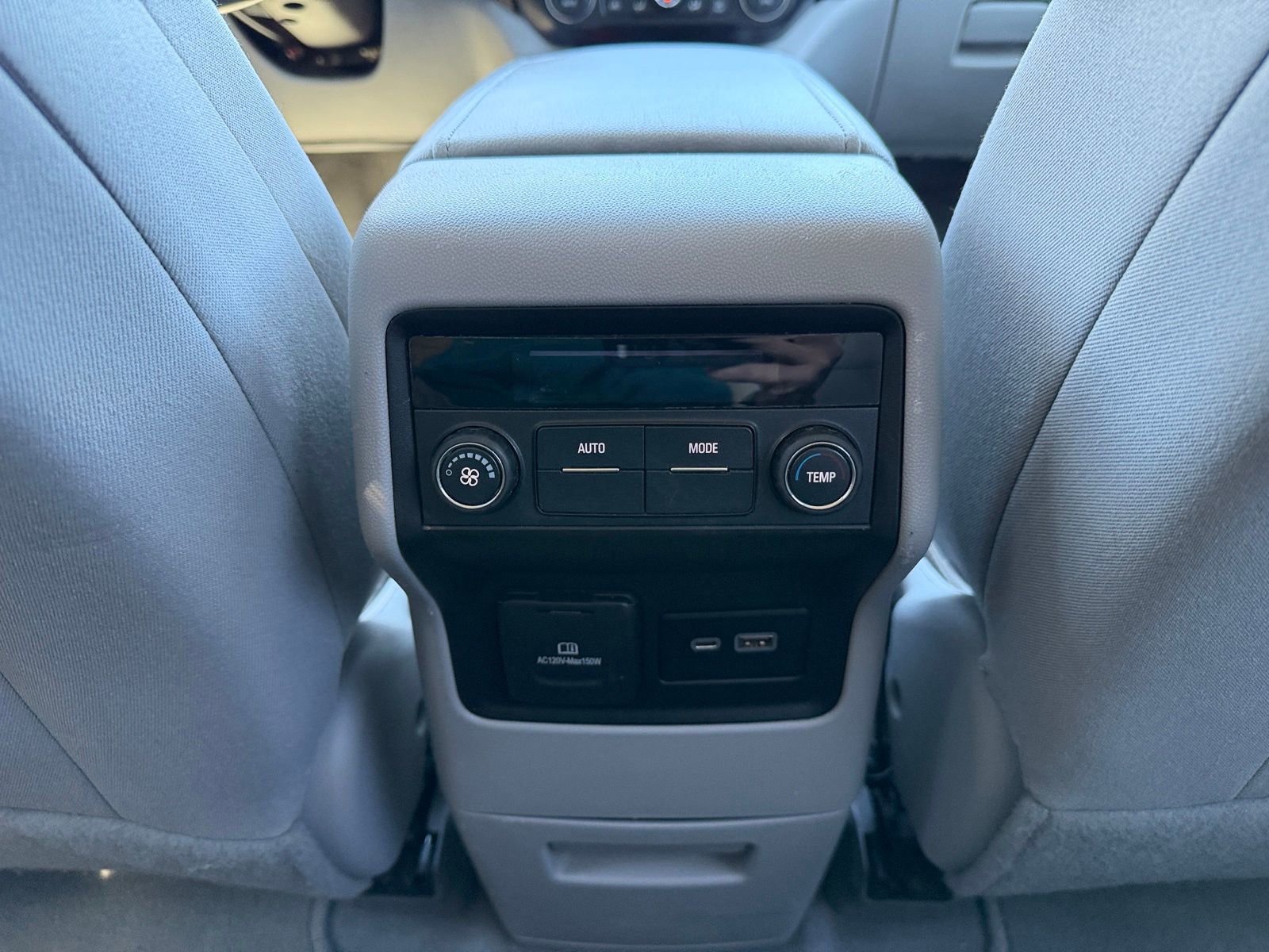 Used 2020 GMC Acadia SLE w/ Driver Convenience Package image 28