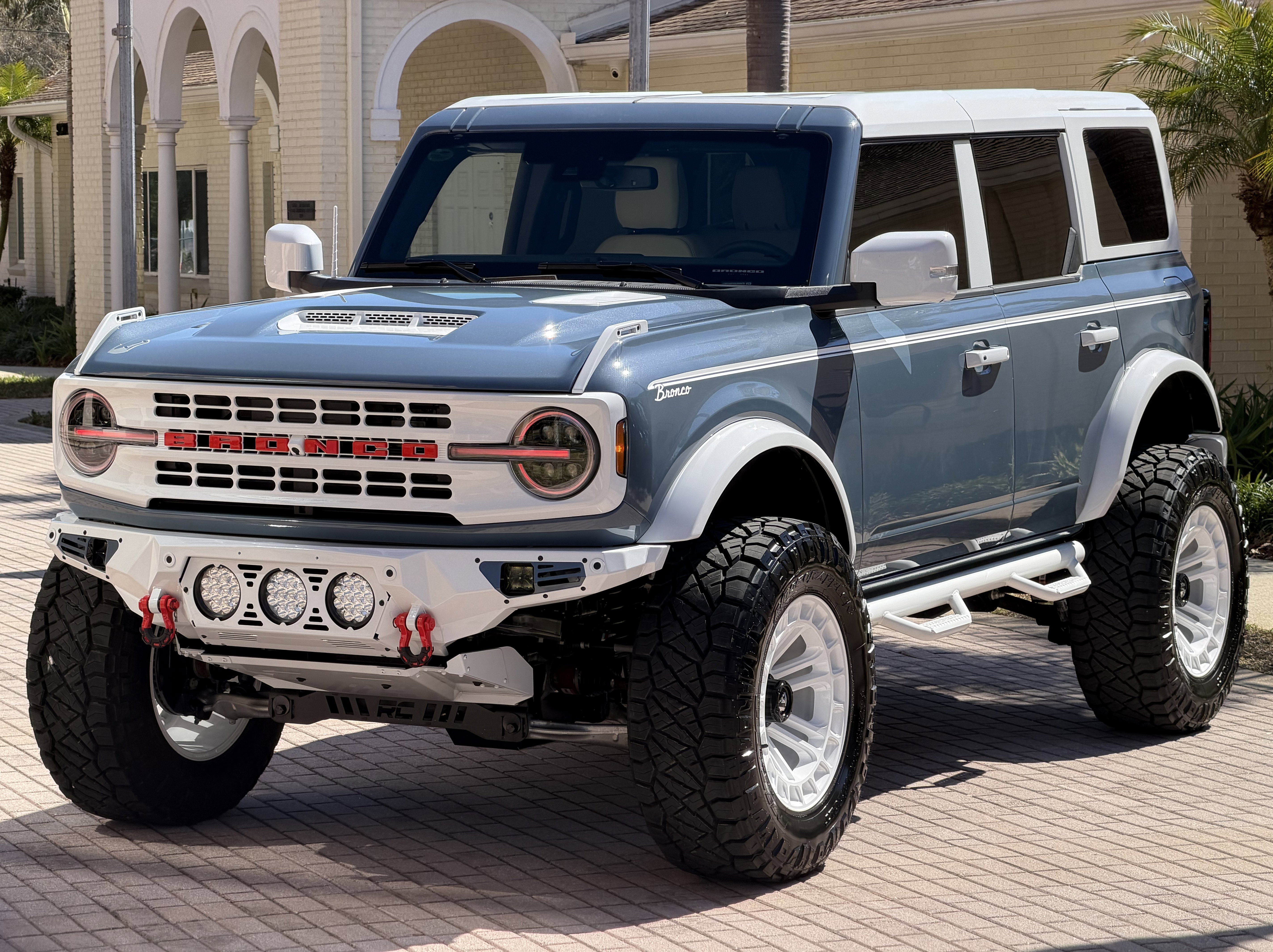 Used 2025 Ford Bronco Outer Banks AWD/4WD image 43