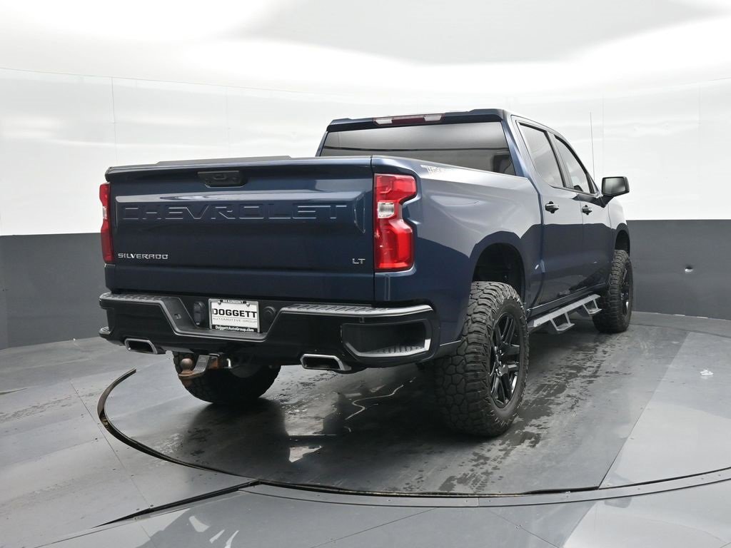 Used 2023 Chevrolet Silverado 1500 LT Trail Boss image 4