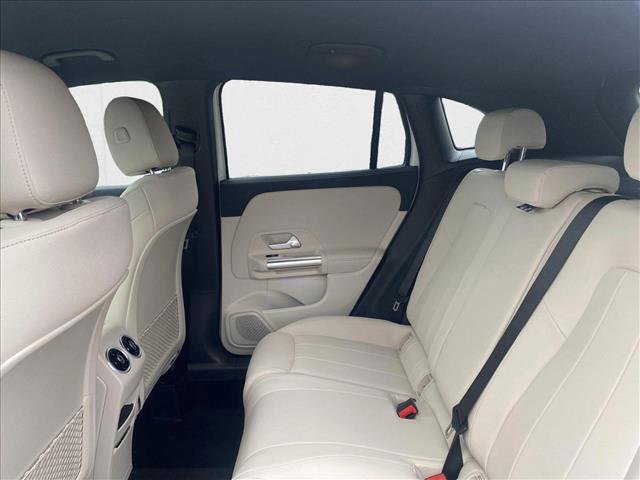 New 2025 Mercedes-Benz GLA 250 image 21