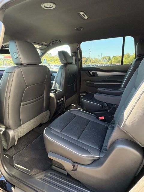 Used 2026 Buick Enclave Sport Touring AWD/4WD image 18