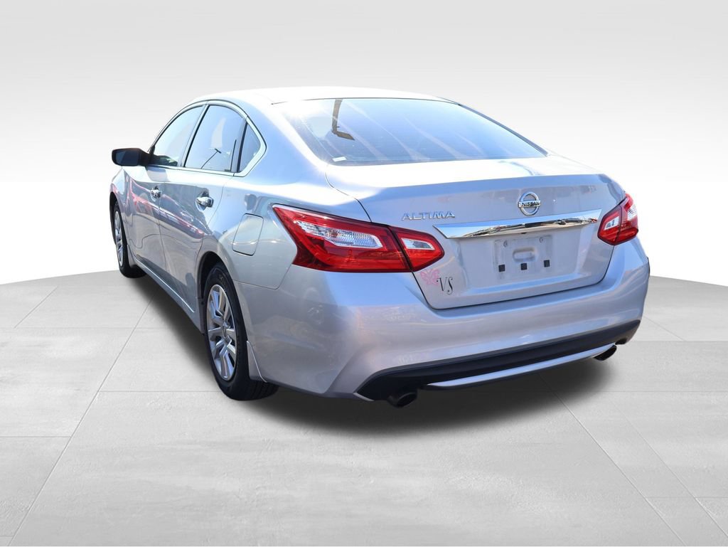 Used 2017 Nissan Altima 2.5 S w/ Power Driver Seat Package FWD image 22