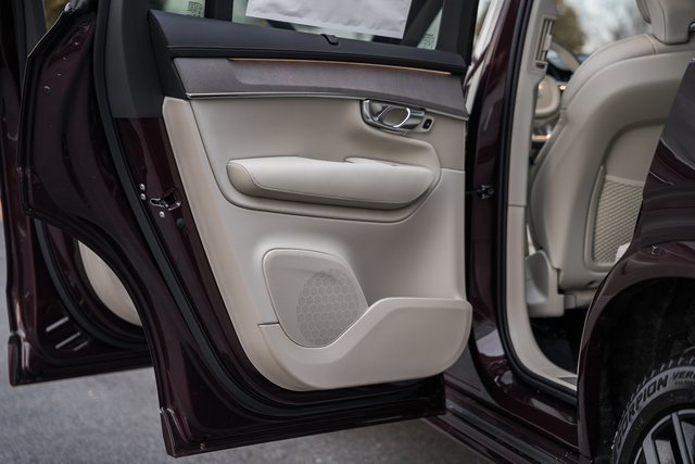 New 2026 Volvo XC90 B6 Ultra w/ Protection Package Premier image 35