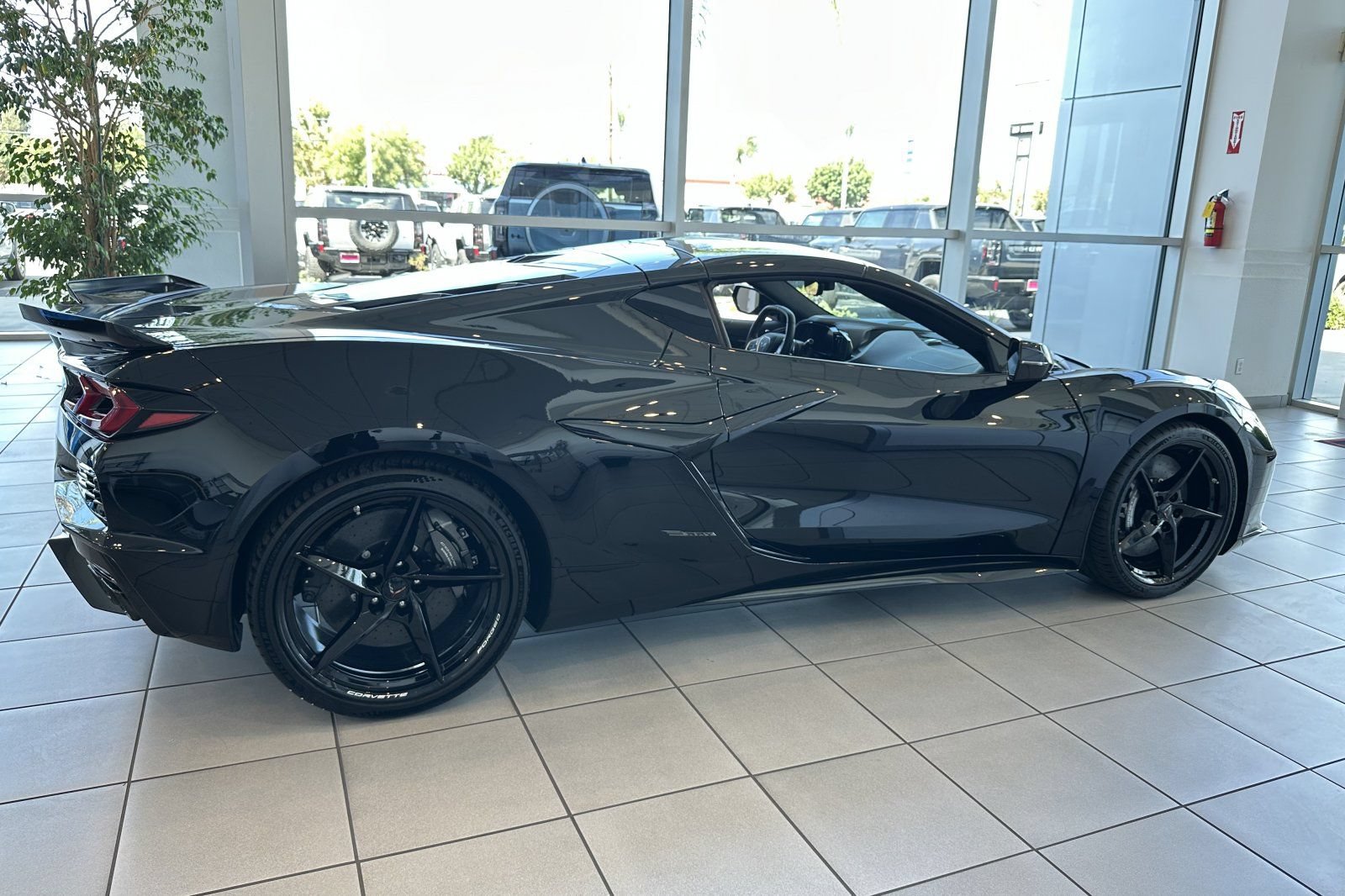 New 2025 Chevrolet Corvette E-Ray AWD/4WD image 3