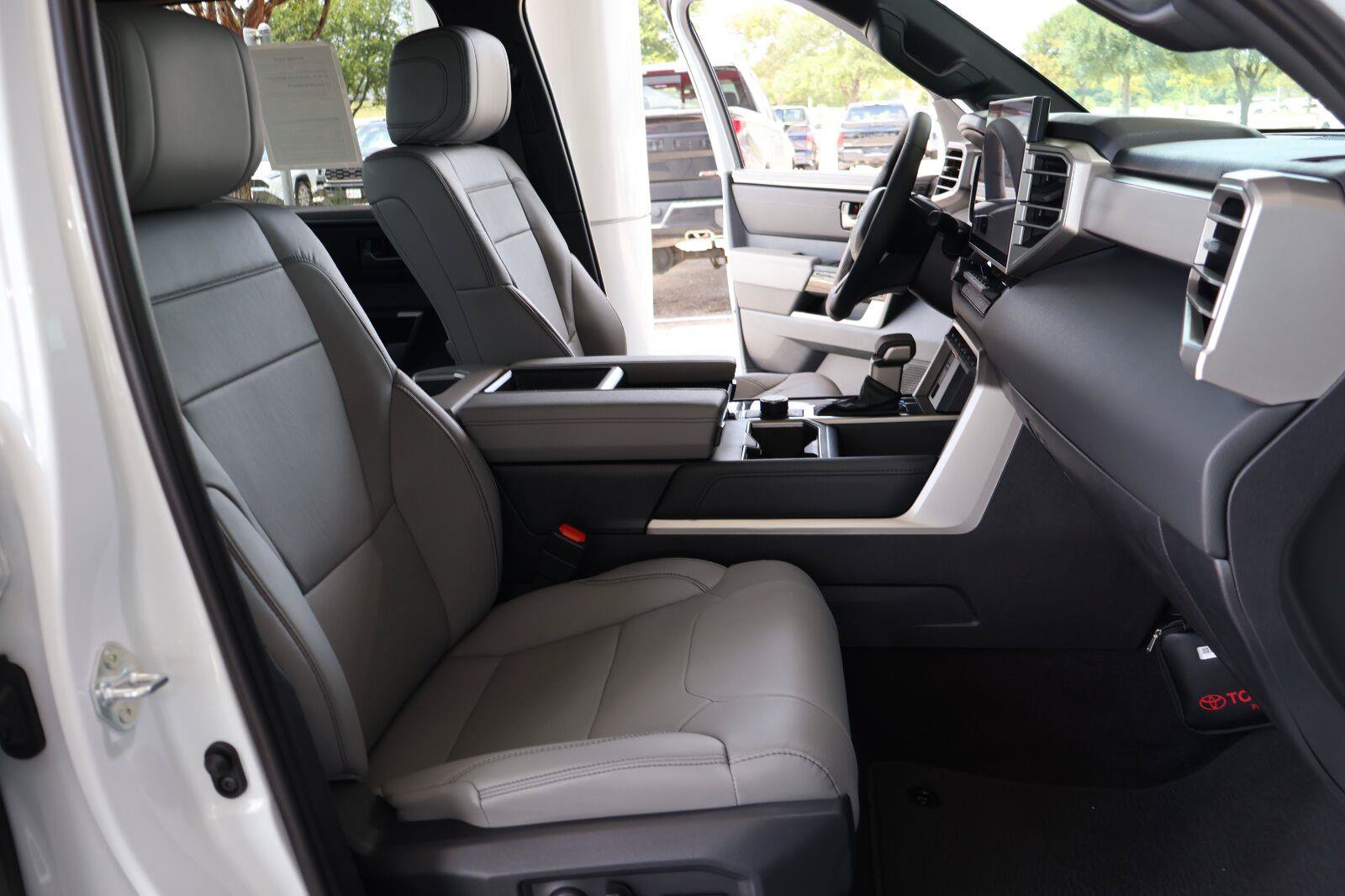 Used 2026 Toyota Tundra Limited RWD image 18