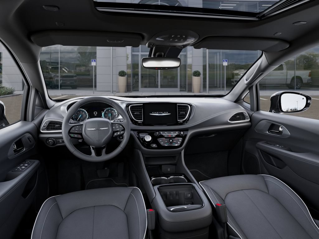 New 2026 Chrysler Pacifica Limited w/ S Appearance Package FWD image 14
