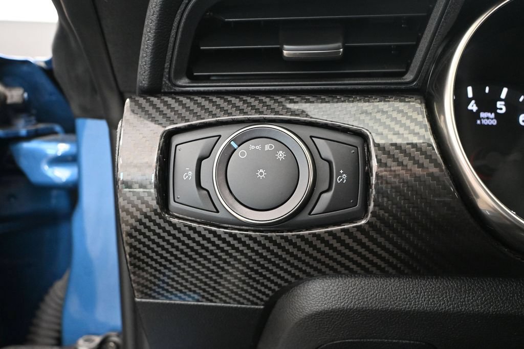Used 2020 Ford Mustang Shelby GT350 w/ Technology Package RWD image 31