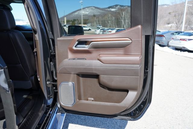 Used 2025 GMC Sierra 1500 Denali w/ Technology Package AWD/4WD image 49