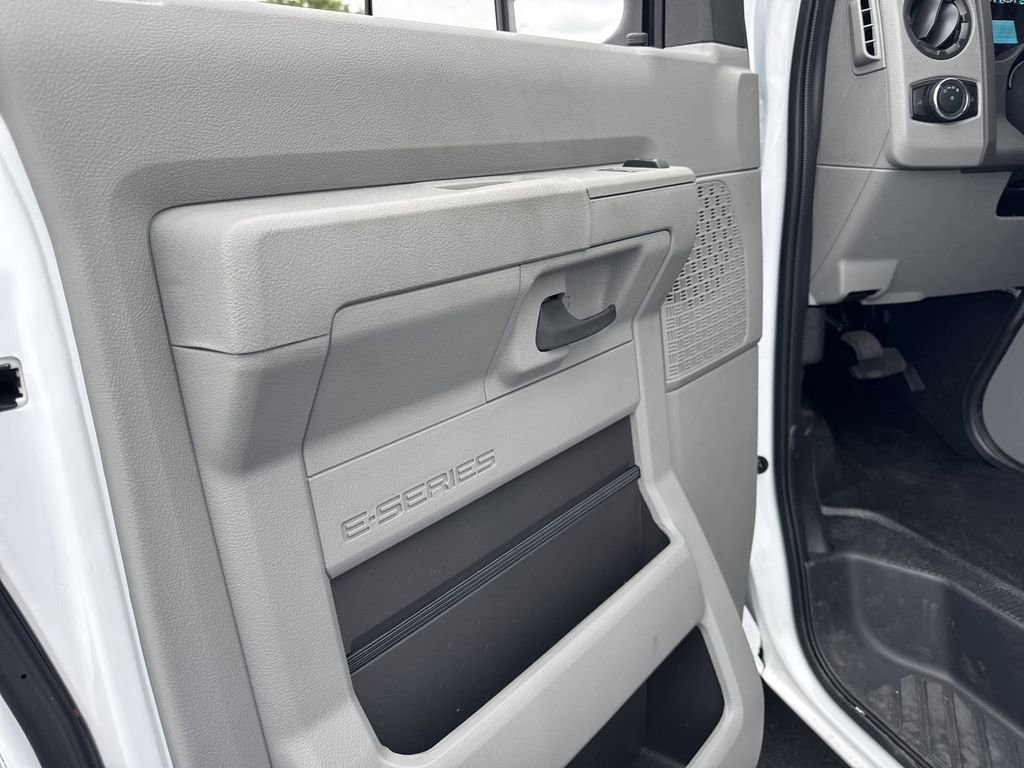 New 2026 Ford E-350 and Econoline 350 Super Duty w/ Power Equipment Group RWD image 33