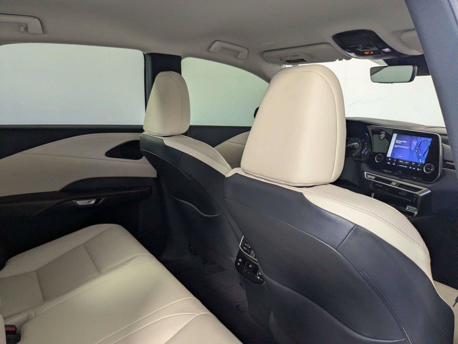 Used 2024 Lexus RX 350 FWD w/ Technology Package image 28