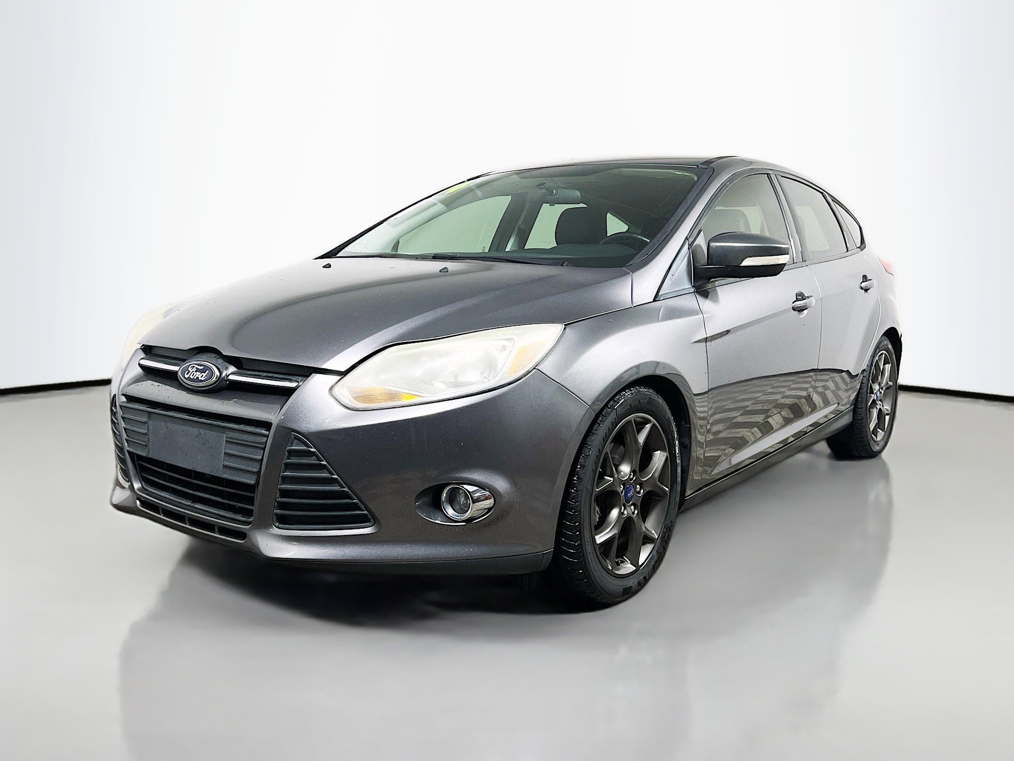 Used 2014 Ford Focus SE w/ Equipment Group 201A image 10