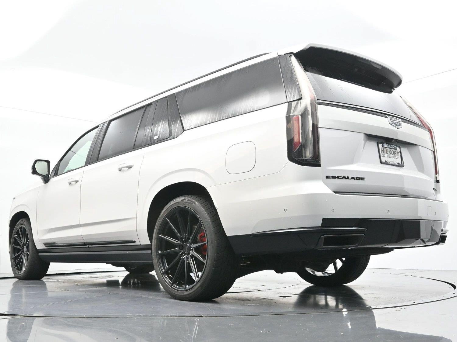 Used 2021 Cadillac Escalade ESV Sport Platinum AWD/4WD image 53