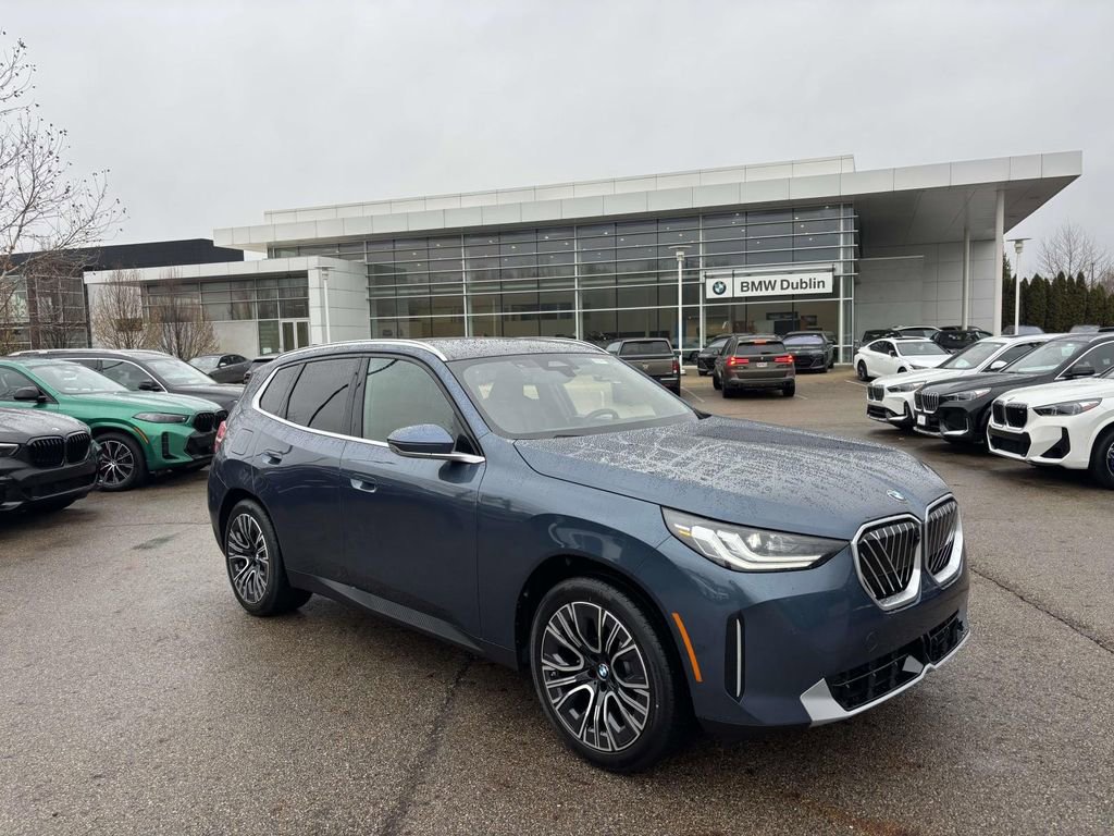 New 2026 BMW X3 xDrive30 w/ Premium Package image 1