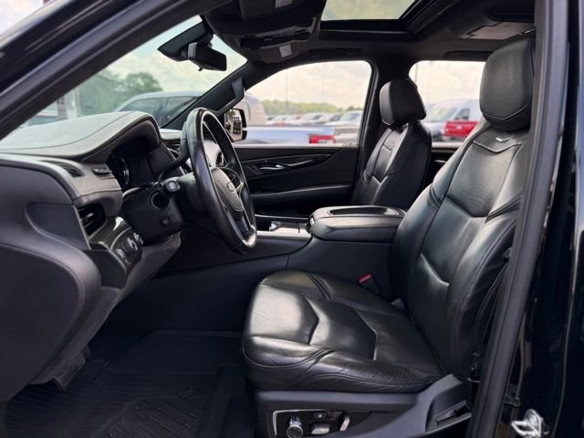 Used 2020 Cadillac Escalade Platinum AWD/4WD image 10