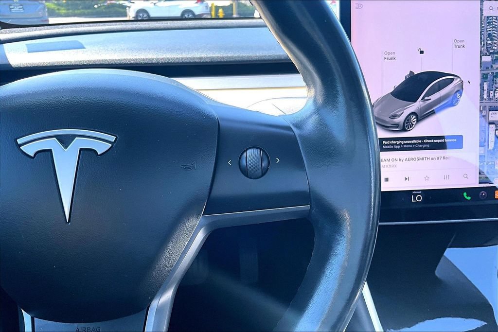 Used 2018 Tesla Model 3 Long Range RWD image 18