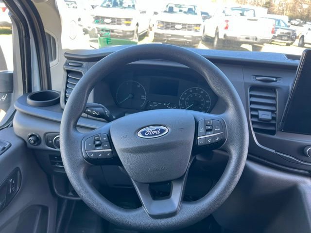 New 2024 Ford E-Transit Low Roof RWD image 11