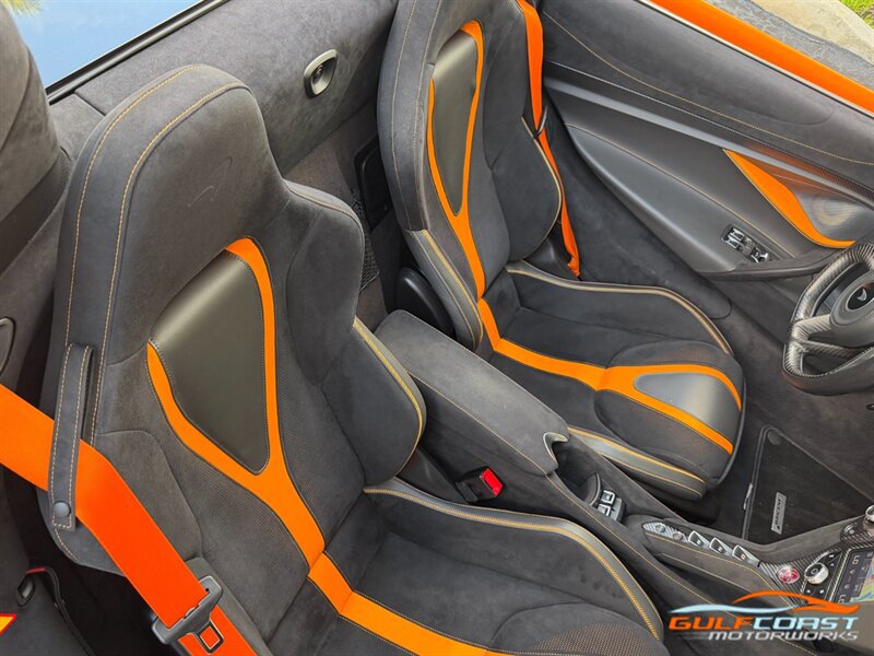 Used 2022 McLaren 720S Performance RWD image 34