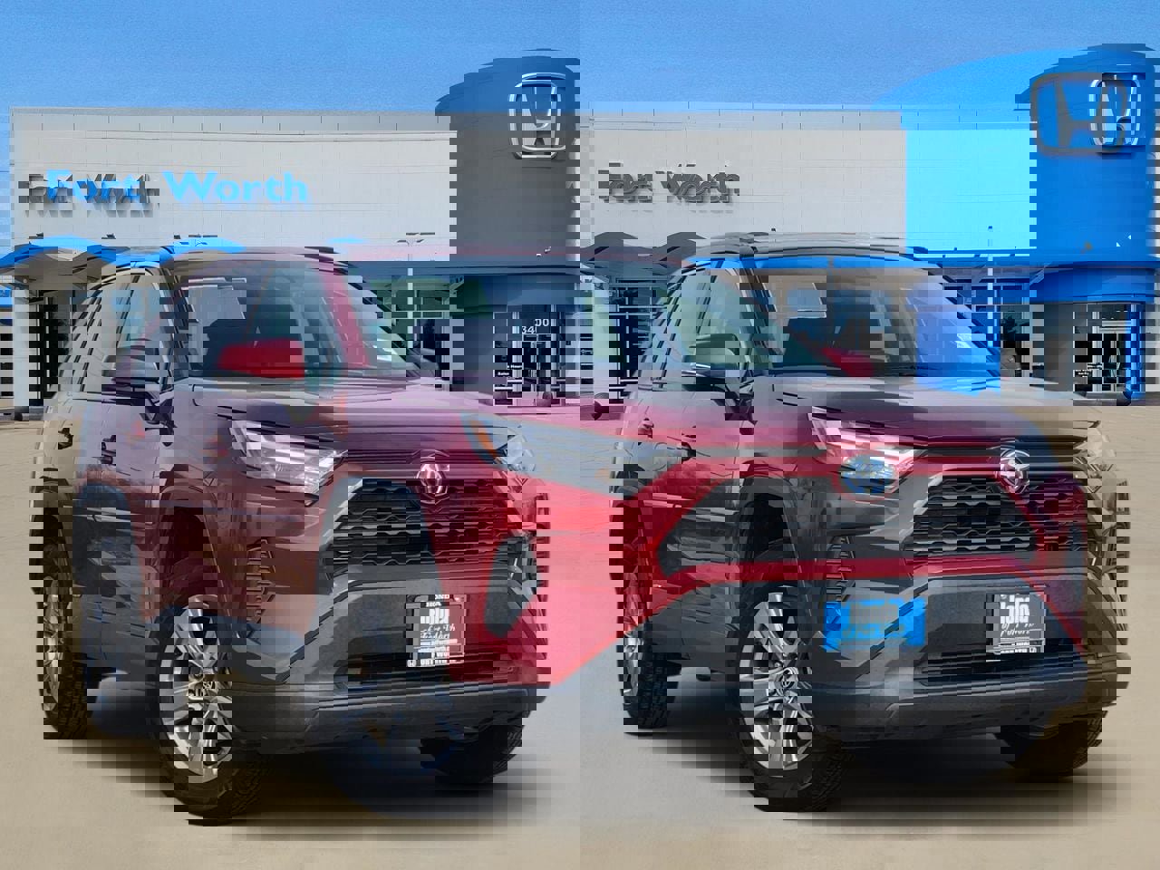 Used 2022 Toyota RAV4 XLE w/ Convenience Package