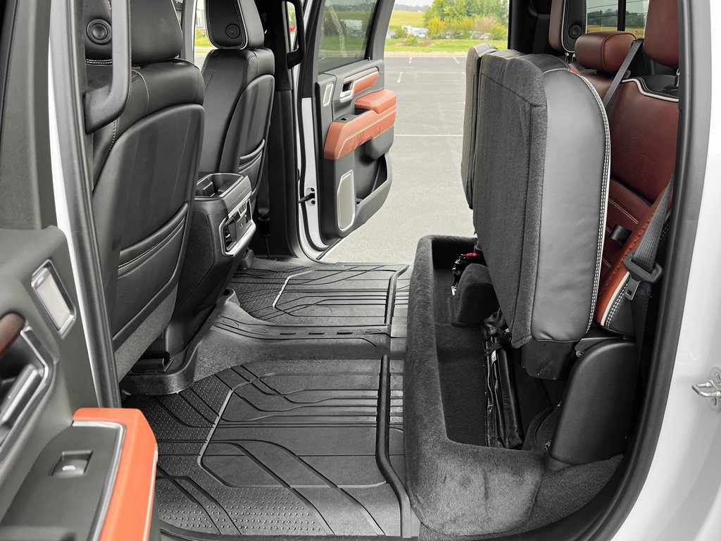 Used 2025 GMC Sierra 3500 Denali Ultimate image 23