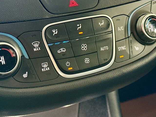 Used 2019 Chevrolet Malibu Premier w/ Sun and Wheel Package image 22