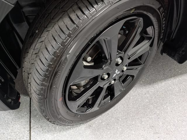 Used 2024 Mitsubishi Mirage Black Edition FWD image 9
