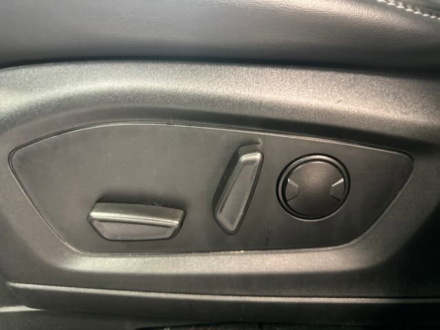 Used 2023 Ford Explorer XLT w/ Equipment Group 202A AWD/4WD image 21