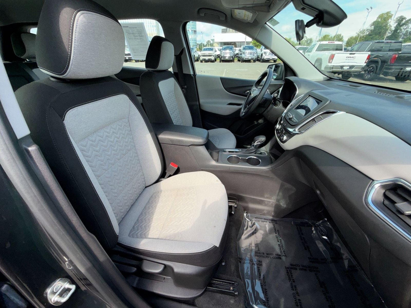 Used 2022 Chevrolet Equinox LS w/ Driver Confidence II Package AWD/4WD image 26