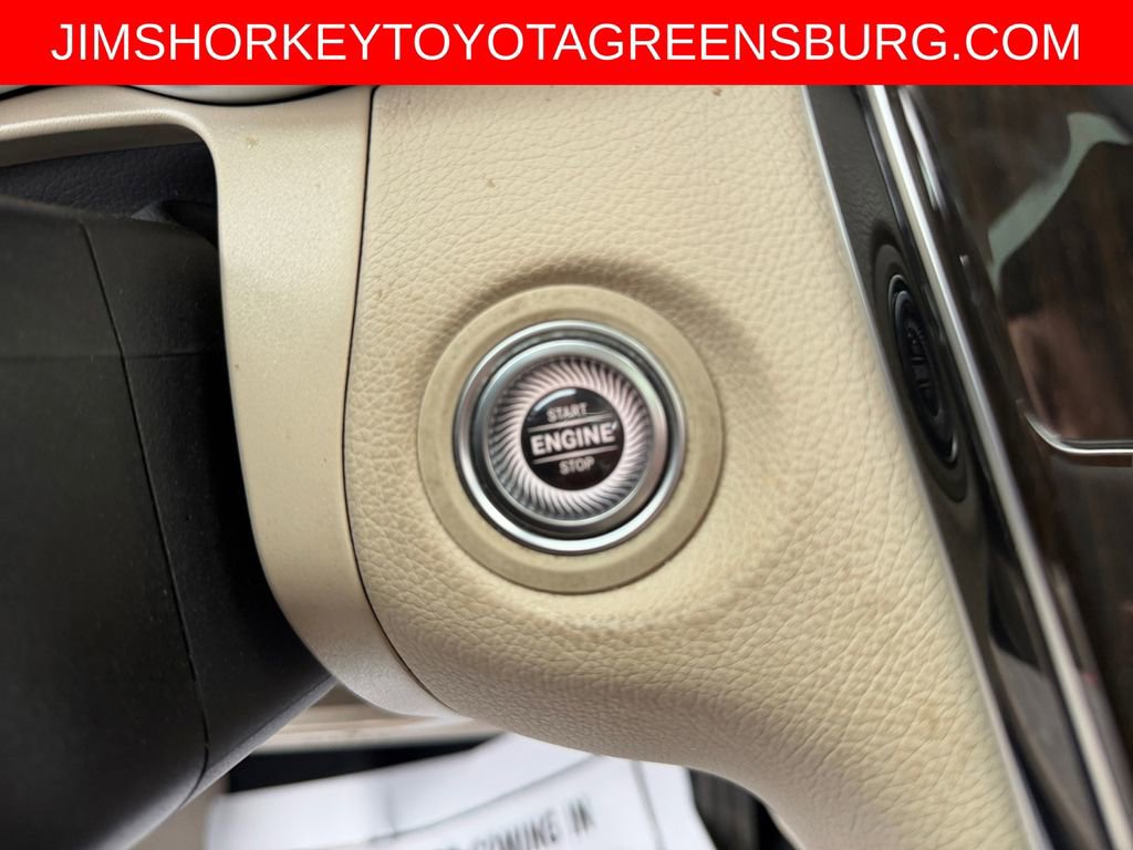 Used 2020 Mercedes-Benz GLC 300 4MATIC image 28