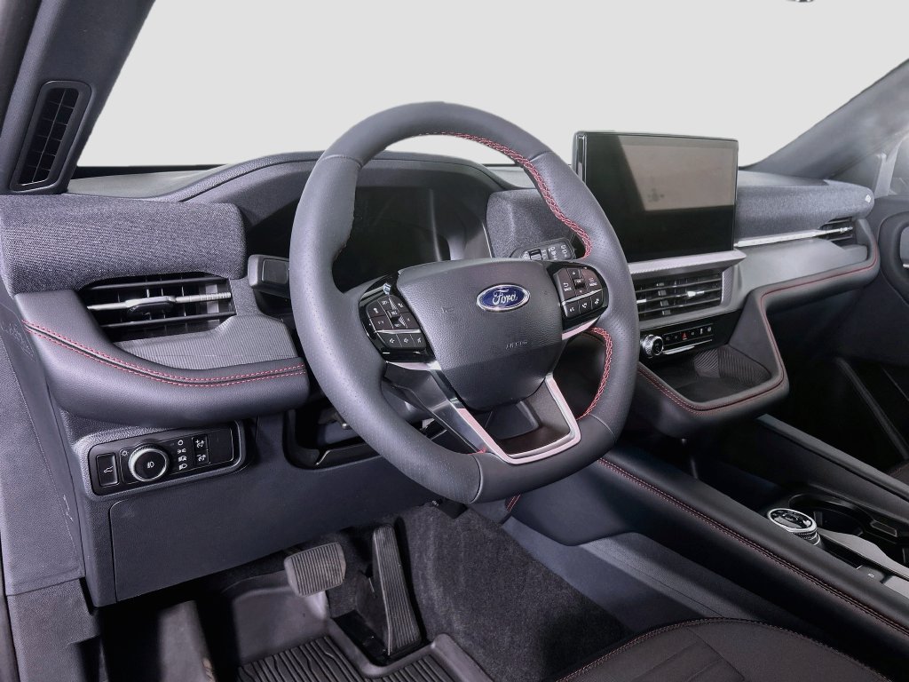 Used 2026 Ford Explorer ST-Line w/ ST-Line Street Pack AWD/4WD image 12
