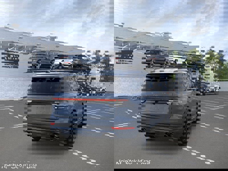 New 2026 Lincoln Aviator Reserve image 8