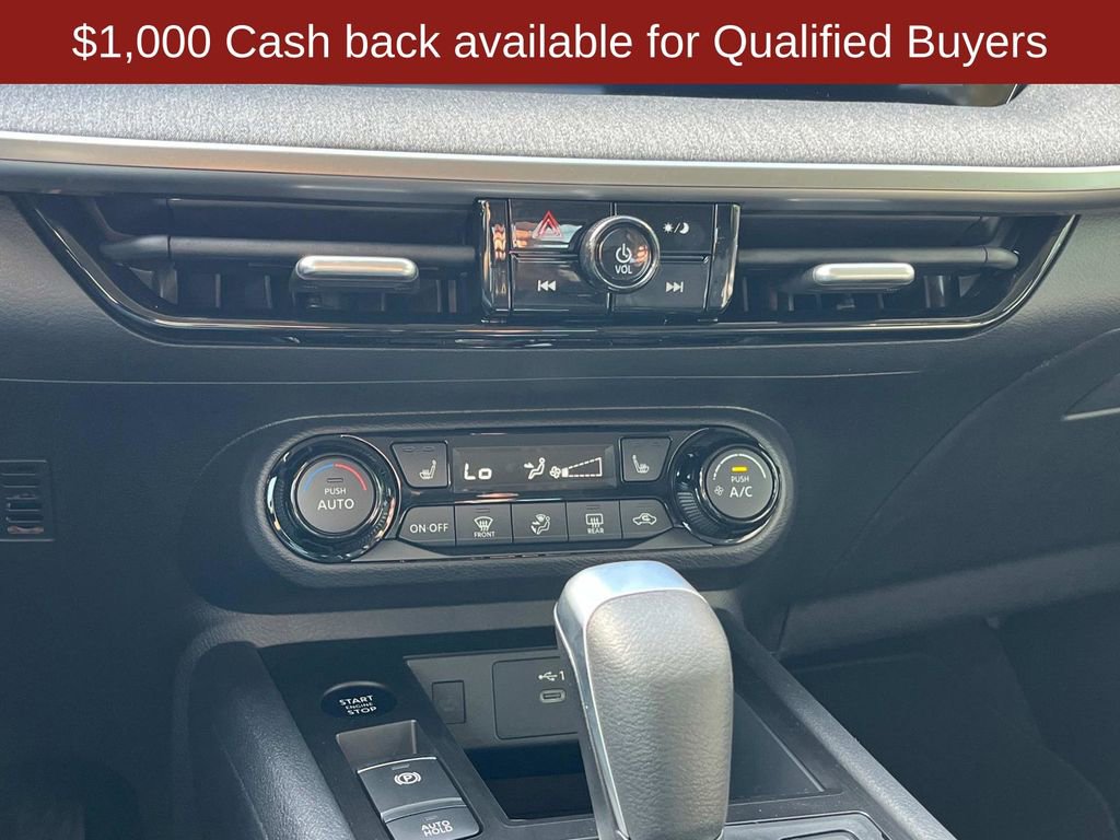 New 2026 Nissan Kicks SV w/ SV Premium Package image 27