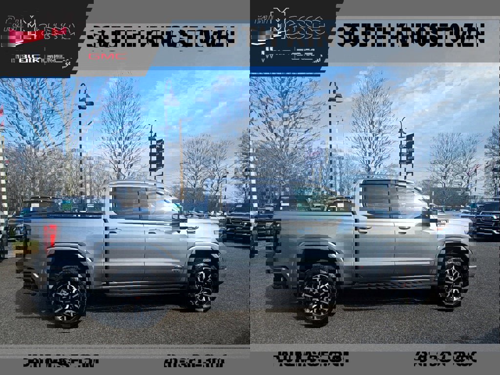 Certified 2023 GMC Sierra 1500 AT4 w/ AT4 Premium Package AWD/4WD image 7