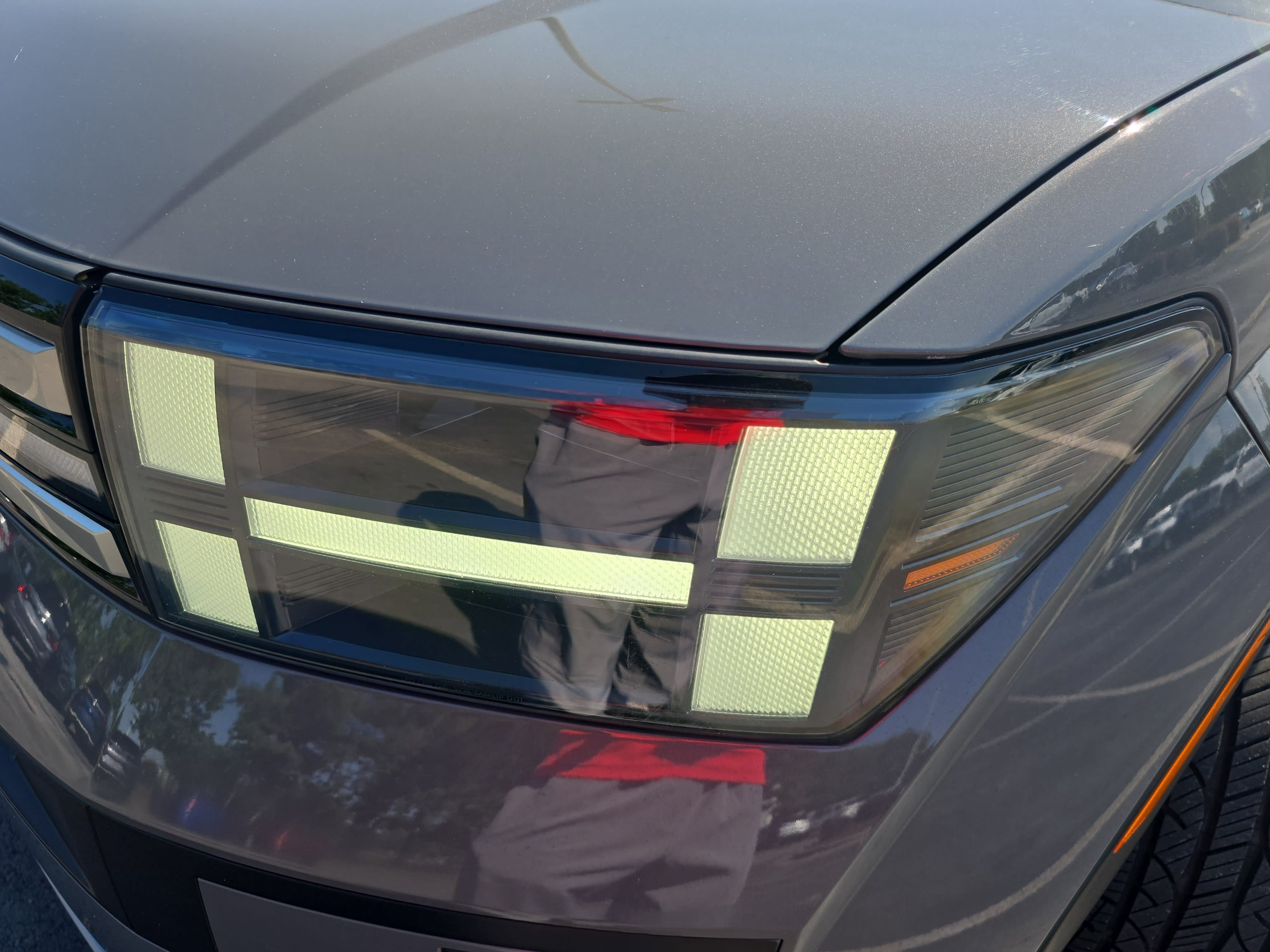 Used 2024 Hyundai Santa Fe SE FWD image 30
